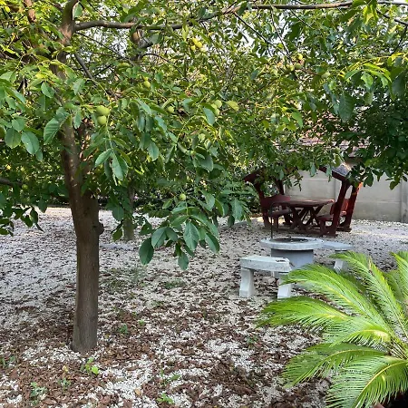 Diofa Apartmanhaz Kapuvar